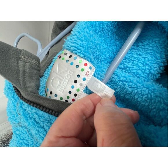 AK Burton size Large woman’s terry fleece full zip jacket. - Picture 7 of 9